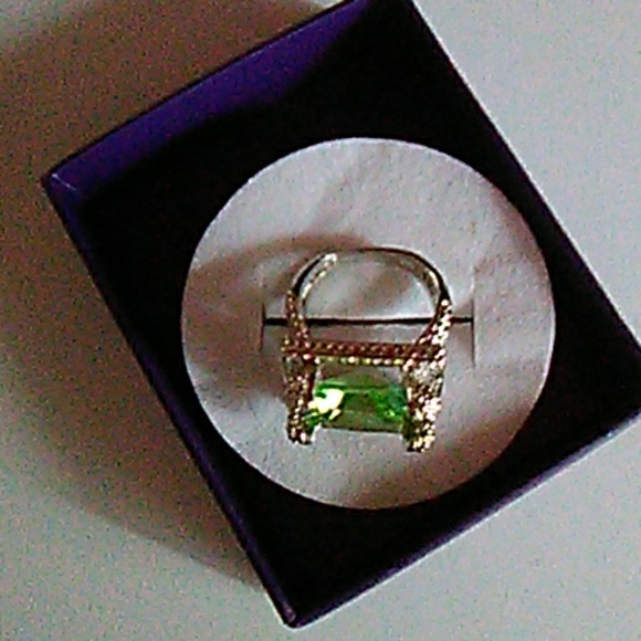 Ring - Picture 2 of 2